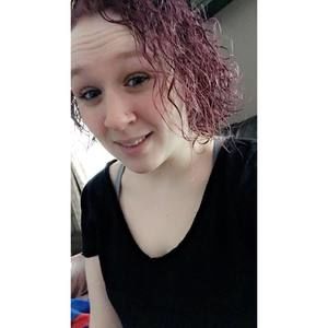 Meet your Posher, Elise